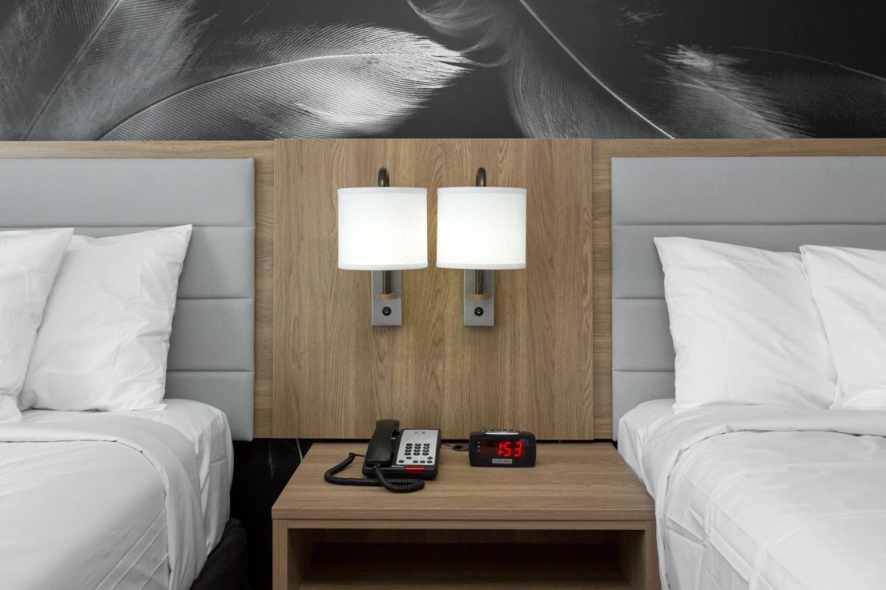 Hotel Ninety Five - Jfk Airport New York Kültér fotó
